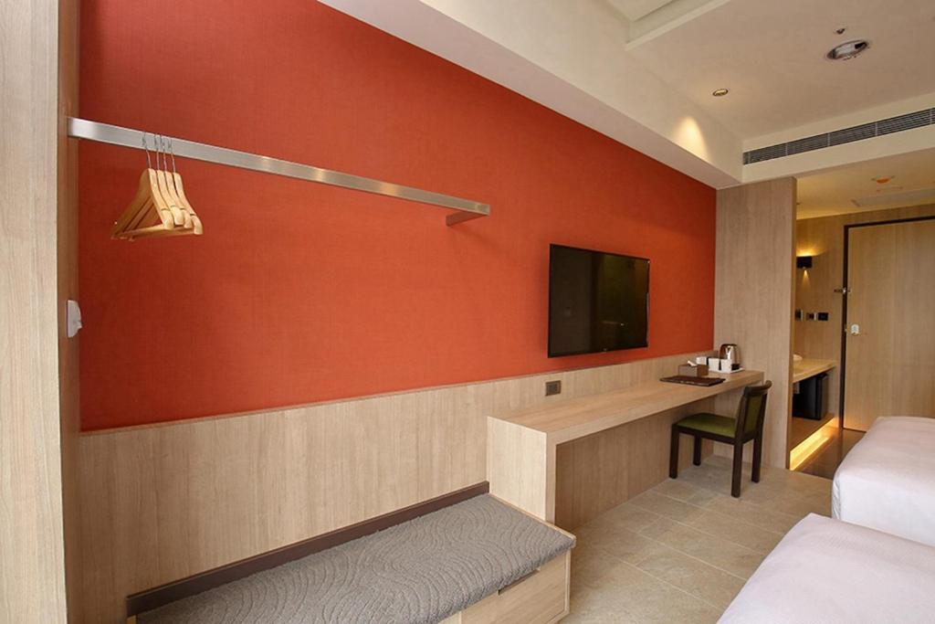 Kloud Hotel Тайчжун Экстерьер фото